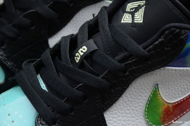 Galaxy Jordan CW7309-090 Air Low 1 0826